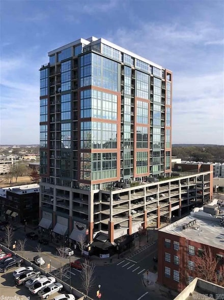 315 Rock Apt 705, Little Rock, AR 72202