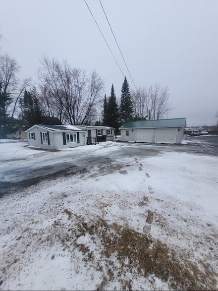520 N Paul Ave, Owen, WI 54460