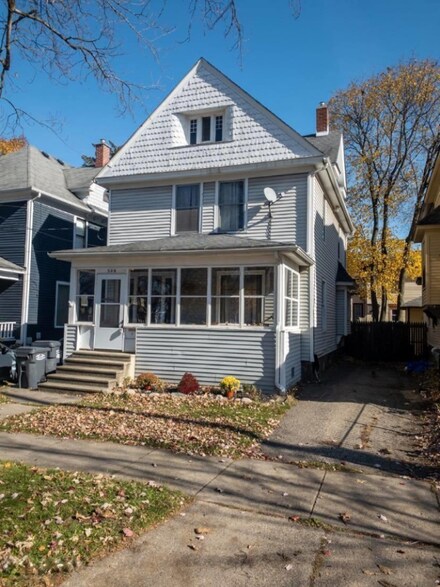 506 Elm St, Kalamazoo, MI 49007