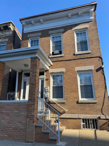 108 57th St, West New York, NJ 07093