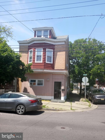 50 Liberty St, Trenton, NJ 08611