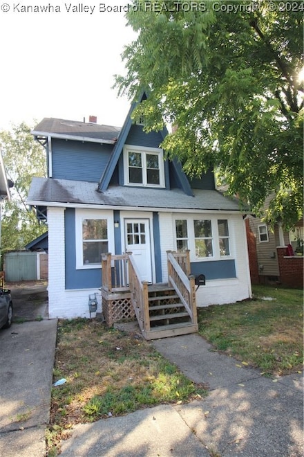 707 Hall St, Charleston, WV 25302