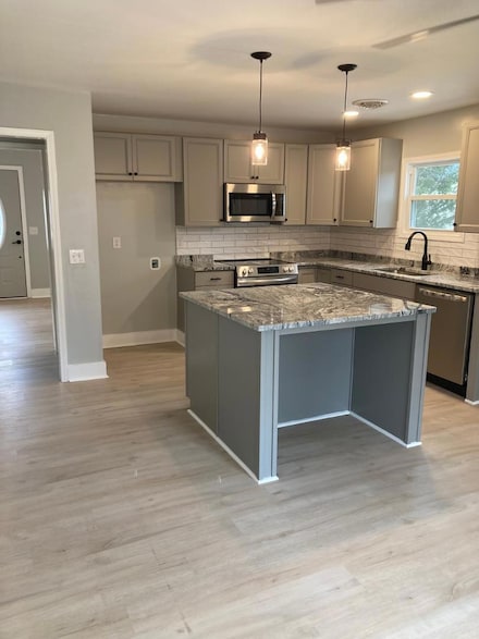 1200 Armstrong Cir, Raleigh, NC 27610