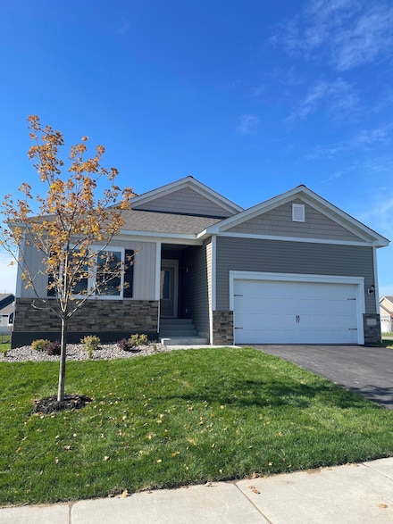 10118 Twin Lakes Pkwy NW, Elk River, MN 55330