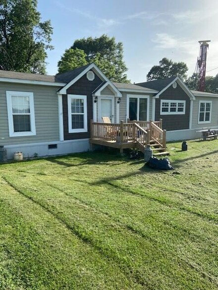 22909 Kalyn Ln, Granby, MO 64844