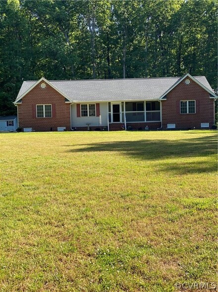 14391 King Rd, Doswell, VA 23047