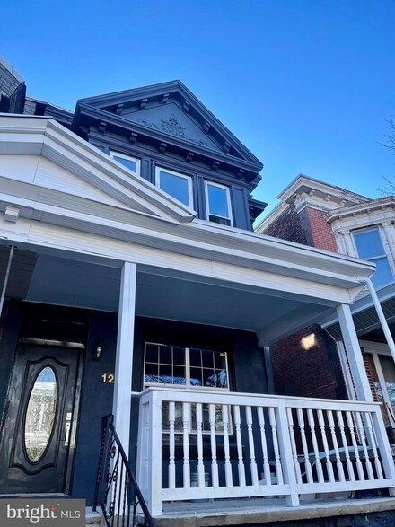 124 W Wyneva St, Philadelphia, PA 19144