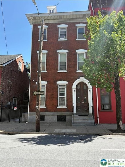 542 W Walnut St, Allentown, PA 18101