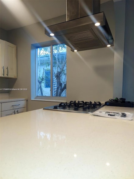 7430 Carlyle Ave Unit 4, Miami Beach, FL 33141