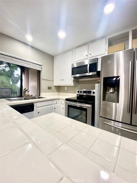 7855 Cowles Mountain Ct Unit A27, San Diego, CA 92119