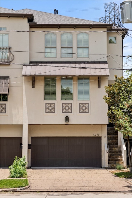 4270 Childress St, Houston, TX 77005