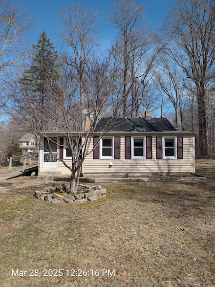 97 Bushy Hill Rd, Deep River, CT 06417