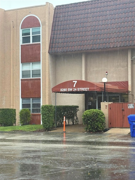 8280 SW 24th St Unit 114, North Lauderdale, FL 33068