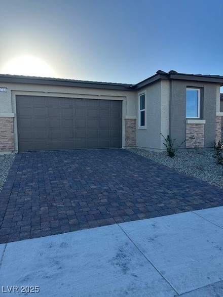 9733 Redwood Cascade St, Las Vegas, NV 89143