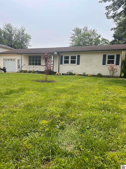 160 Kimberly Dr, Paducah, KY 42001
