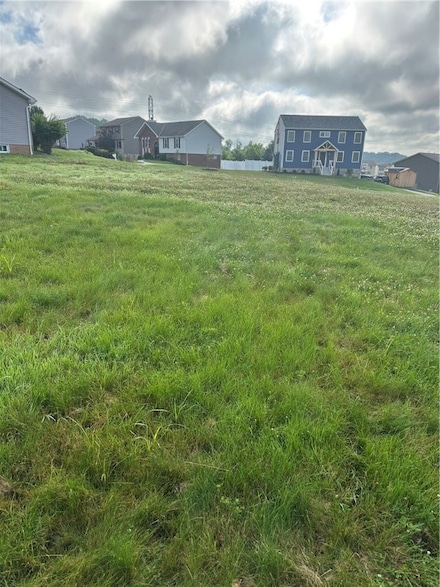 143 Rustic Ridge Dr, Plum, PA 15239