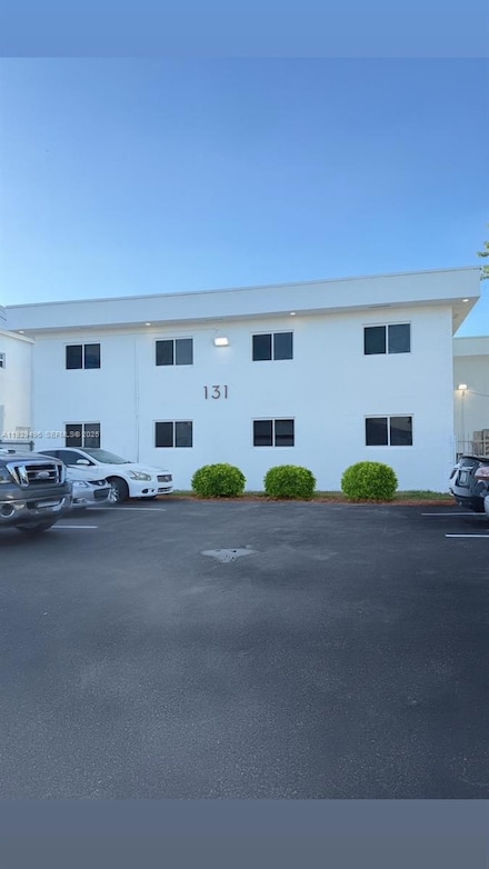 131 NW 77th St Unit 6, Miami, FL 33150
