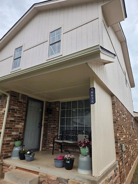 10625 White Oak Canyon Rd, Oklahoma City, OK 73162