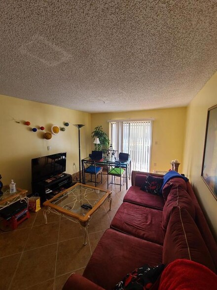 2319 N Congress Ave Unit 14, Boynton Beach, FL 33426