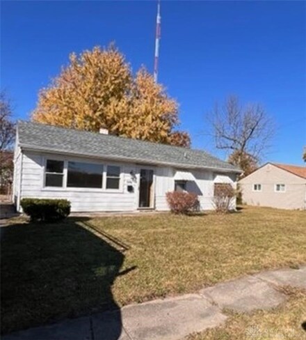 3817 Palmerston Ave, Dayton, OH 45417