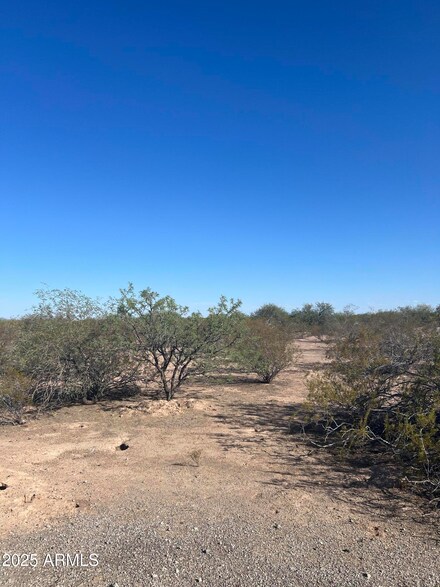 3845 W Walnut Dr Unit 5, Eloy, AZ 85131