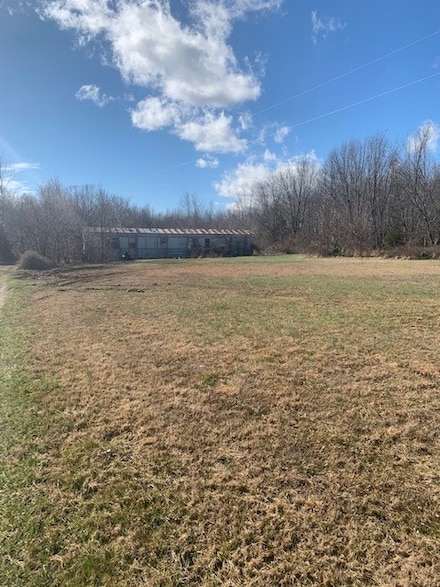 2671 Friendship Rd, Cross Plains, TN 37049