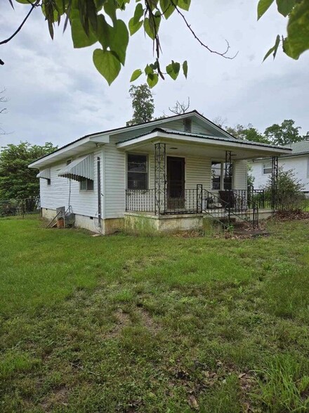 4283&4297 Archery Ln, Birch Tree, MO 65438