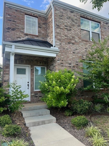 2382 E Frontier Elm Dr, Fayetteville, AR 72703