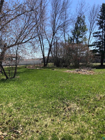 98xx 98th Ave W, Duluth, MN 55808