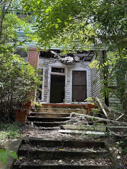 1156 Huguenin Ave, Macon, GA 31204