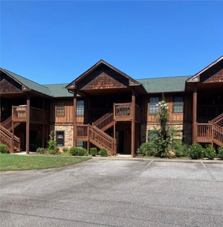 312 Killdevil Hill Unit F, Six Mile, SC 29682