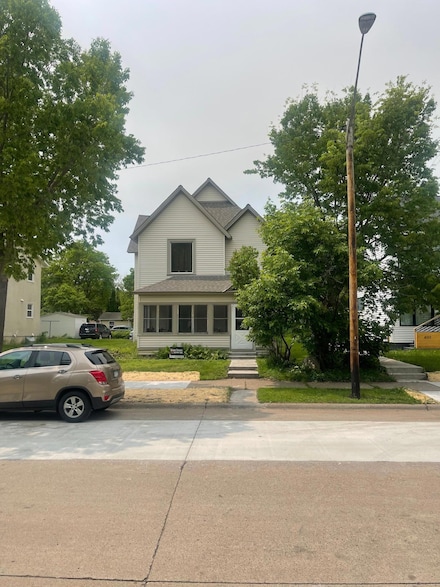 4105 Colfax Ave N, Minneapolis, MN 55412