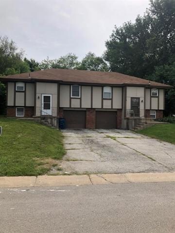 343 N Gilbert St, Independence, MO 64056