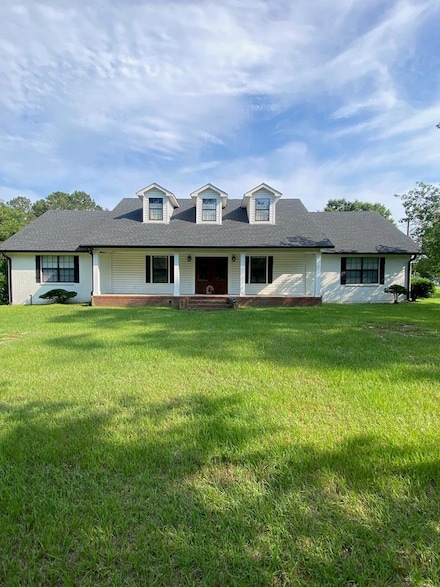 5 Reagan Ranch Rd, Laurel, MS 39443