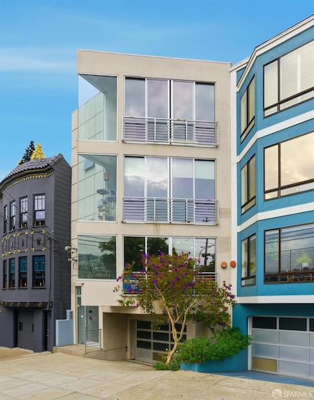 161 Collingwood St, San Francisco, CA 94114