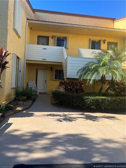 5323 SE Miles Grant Rd Unit J-101, Stuart, FL 34997