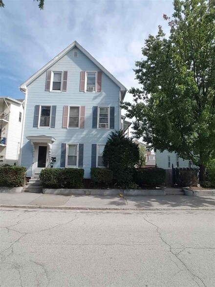 435 Dubuque St, Manchester, NH 03102