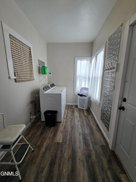 213 Hanks St, Grenora, ND 58845