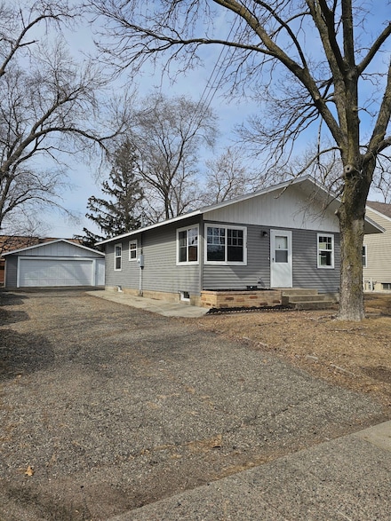 1133 16th Ave S, Saint Cloud, MN 56301