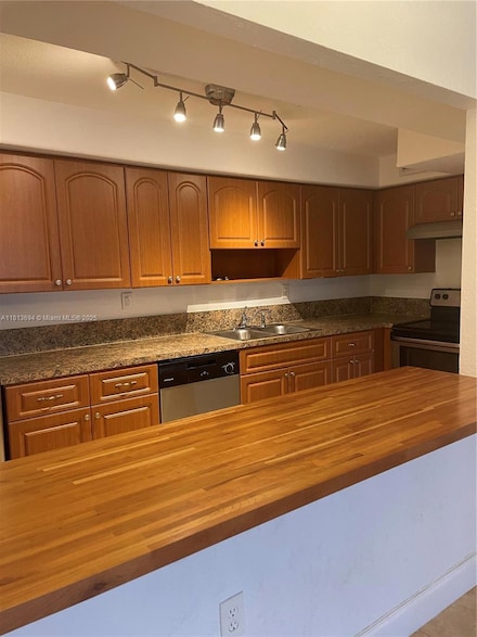 7907 SW 104th St Unit 203-H, Miami, FL 33156