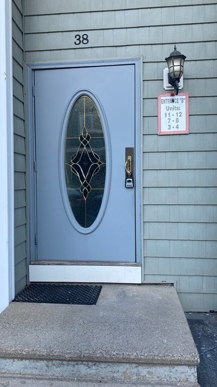 38 Walker St Unit 4, Lowell, MA 01854