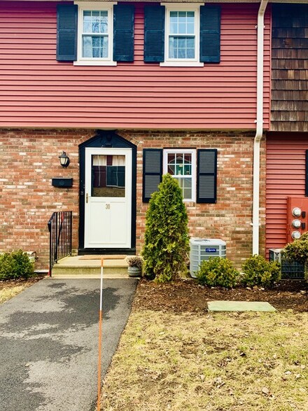 280 Elm St Unit D2(30), Marlborough, MA 01752