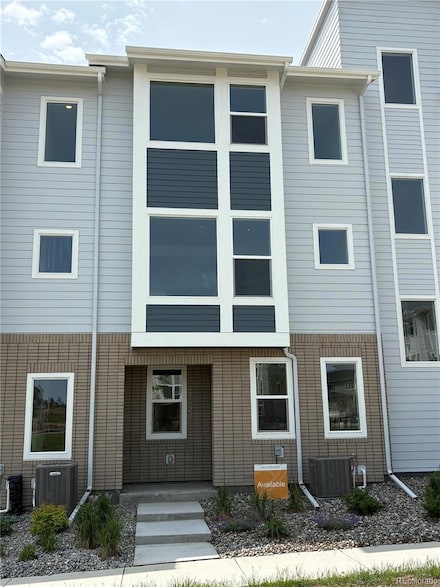 14223 Currant St, Broomfield, CO 80020