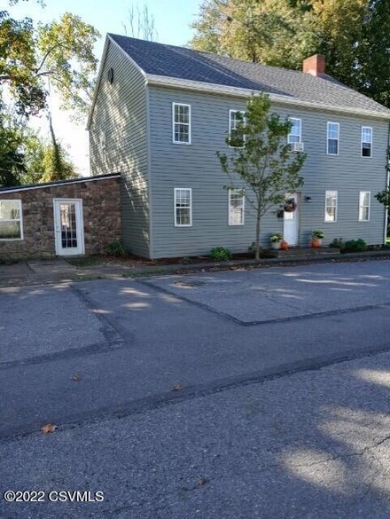 315 E Walnut St Unit A, Selinsgrove, PA 17870