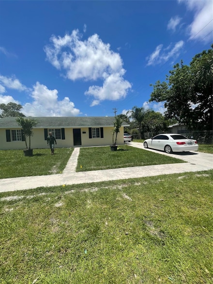1476 7th St, West Palm Beach, FL 33401