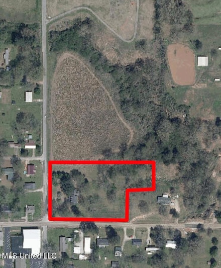 261 Walnut St, Ashland, MS 38603
