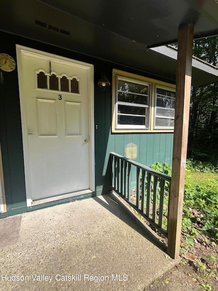 143 Vedder Rd Unit 3, Catskill, NY 12414