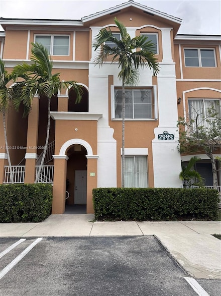 7080 NW 177th St Unit 20813, Hialeah, FL 33015