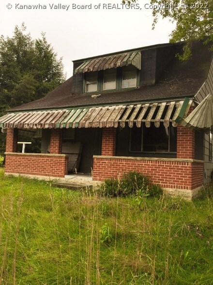 2207 Route 75, Kenova, WV 25530