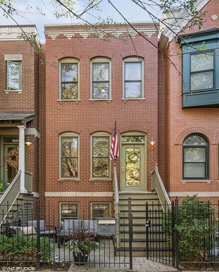 1870 N Wilmot Ave Unit D, Chicago, IL 60647